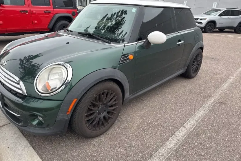 2012 Mini Cooper 2 Door Hardtop photo 1