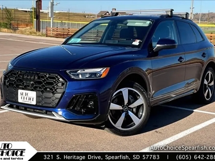 2022 Audi Q5 45 S line Premium 2.0T photo 1