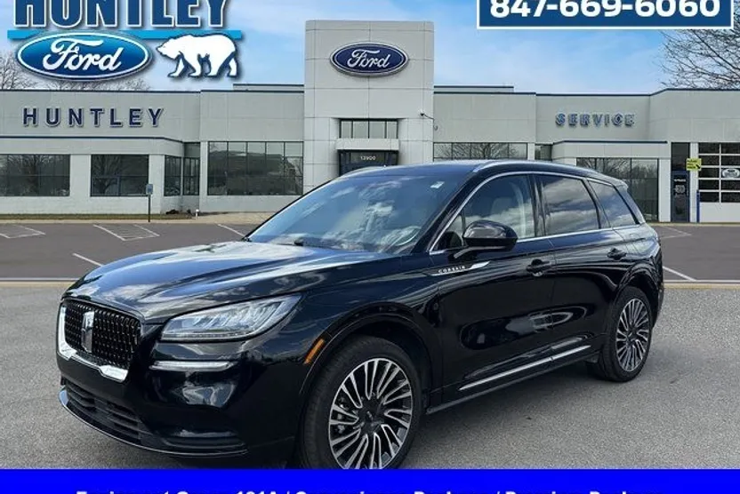 2022 Lincoln Corsair Standard photo 1
