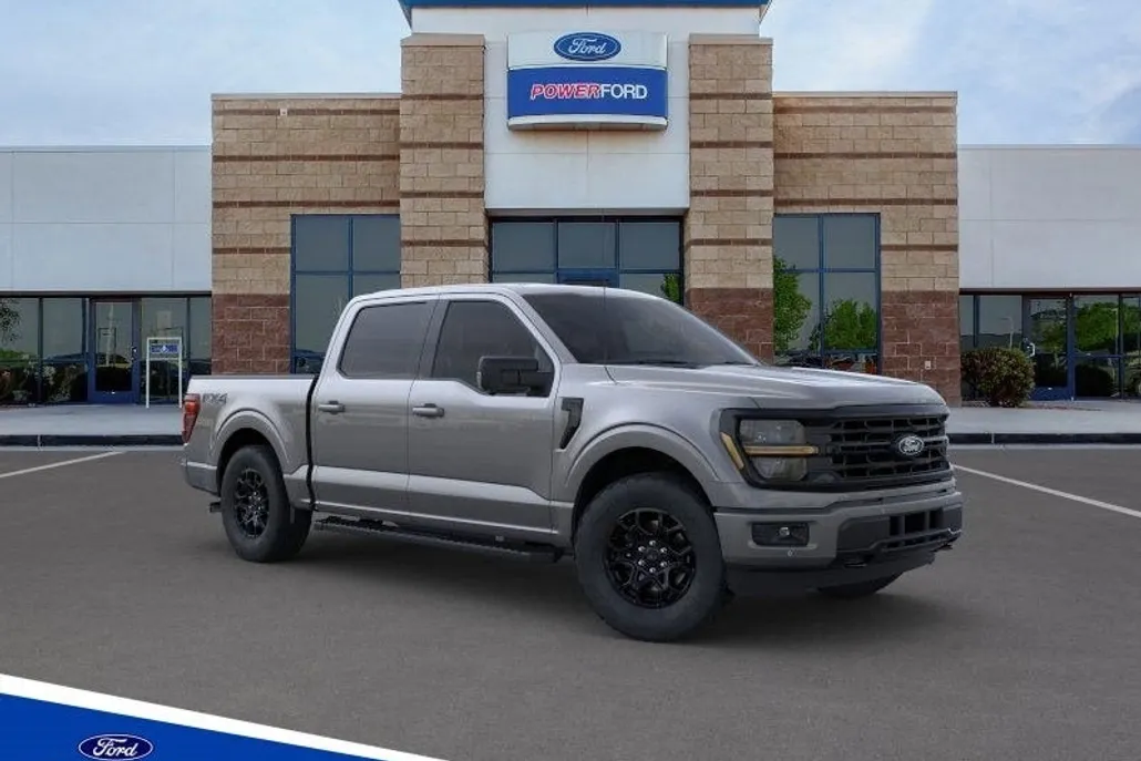 2025 Ford F-150 XLT photo 1