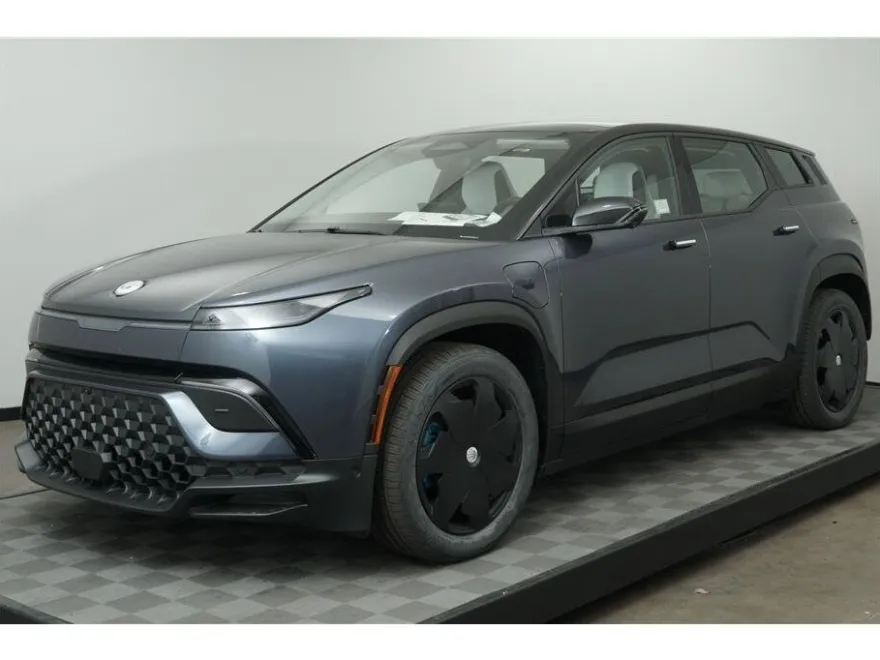 2023 Fisker Ocean Extreme photo 1