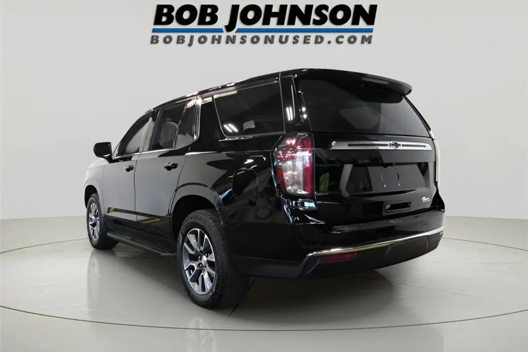 2023 Chevrolet Tahoe photo 1
