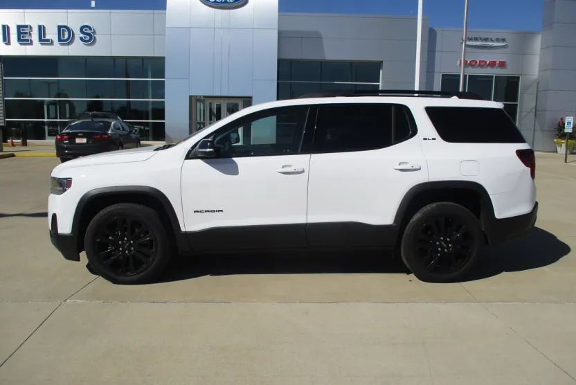 2023 Gmc Acadia SLE photo 1