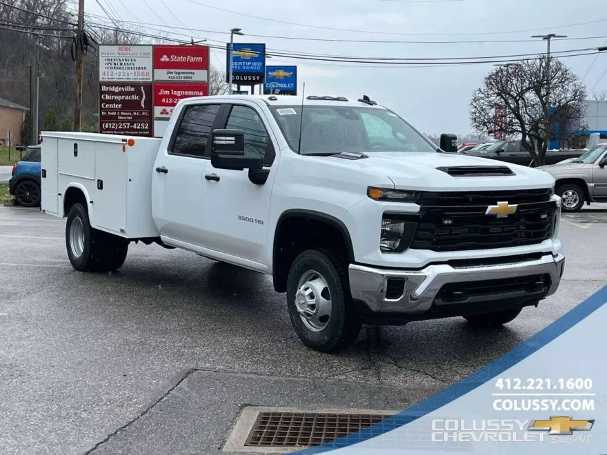 2025 Chevrolet Silverado 3500HD Work Truck photo 1