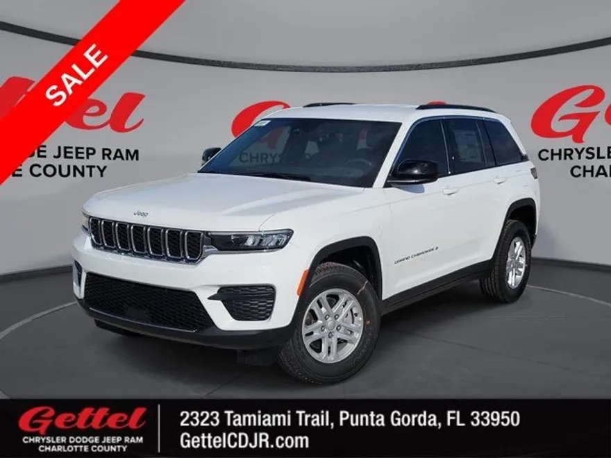 2025 Jeep Grand Cherokee Laredo photo 1