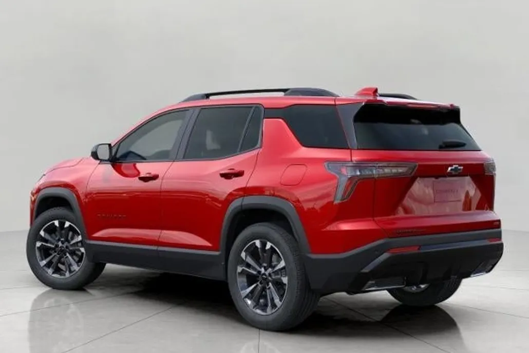 2026 Chevrolet Equinox RS photo 1