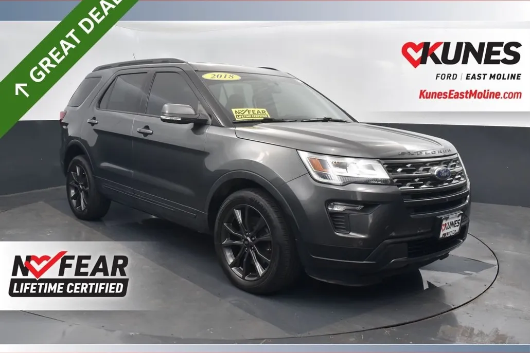 2018 Ford Explorer XLT photo 1