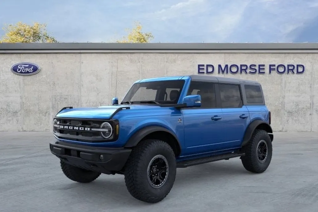 2024 Ford Bronco Outer Banks photo 1
