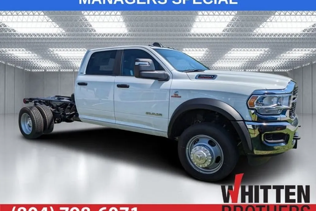2024 Ram 4500 SLT photo 1