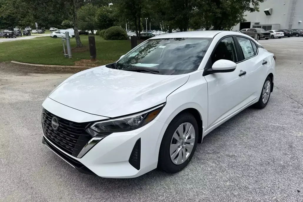 2025 Nissan Sentra S photo 1
