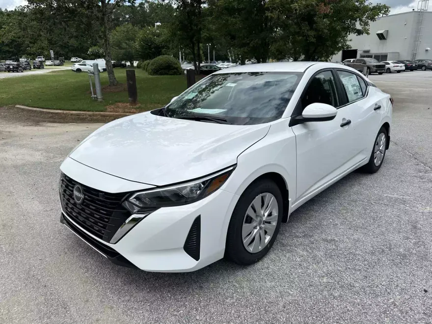 2025 Nissan Sentra S photo 1