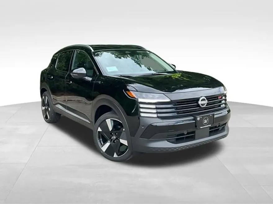 2025 Nissan Kicks SR photo 1