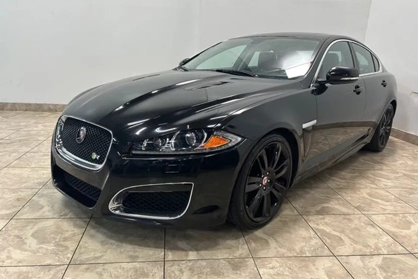 2014 Jaguar XF XFR photo 1