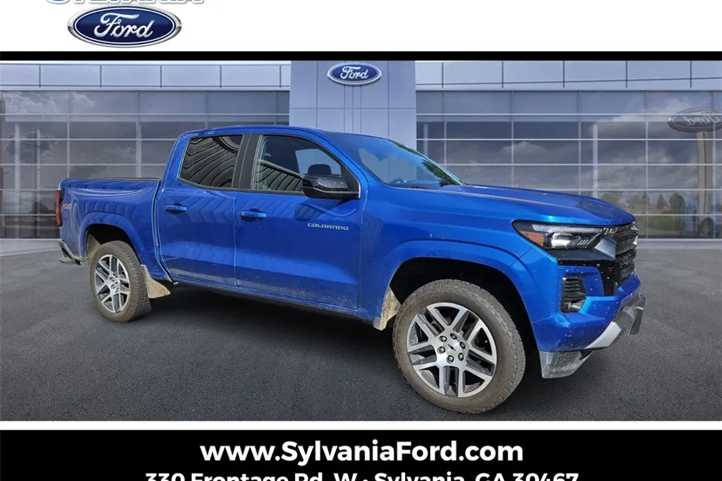 2024 Chevrolet Colorado Z71 photo 1