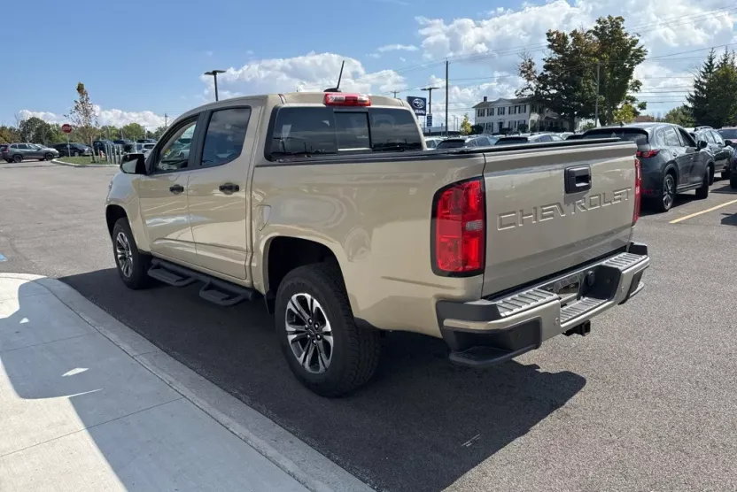 2022 Chevrolet Colorado Z71 photo 1