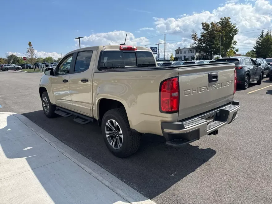 2022 Chevrolet Colorado Z71 photo 1