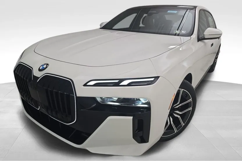 2025 Bmw 740i 740i xDrive photo 1