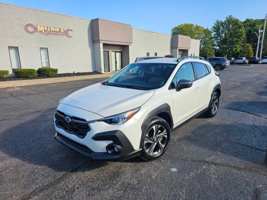 2024 Subaru Crosstrek Premium photo 1