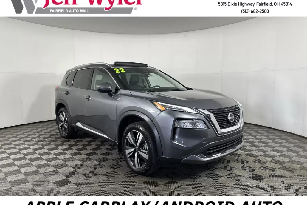 2022 Nissan Rogue SL photo 1