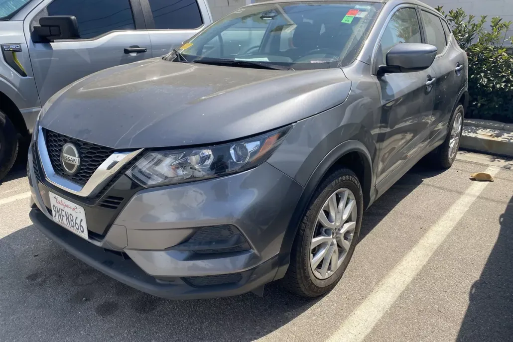 2021 Nissan Rogue Sport S photo 1