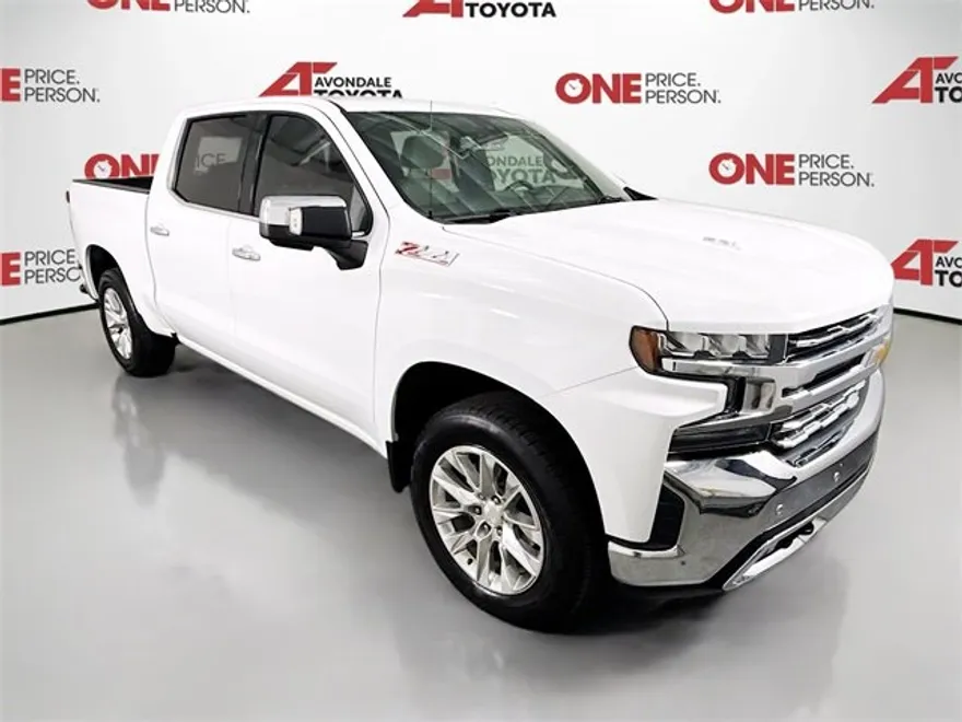 2022 Chevrolet Silverado 1500 LTZ photo 1