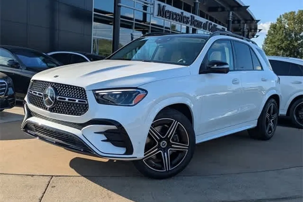 2026 Mercedes Benz GLE 450 4MATIC photo 1