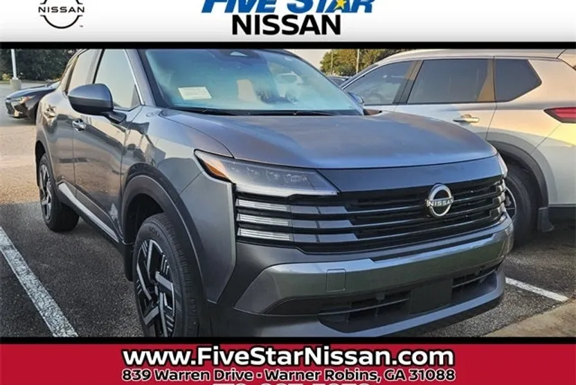 2025 Nissan Kicks SV photo 1