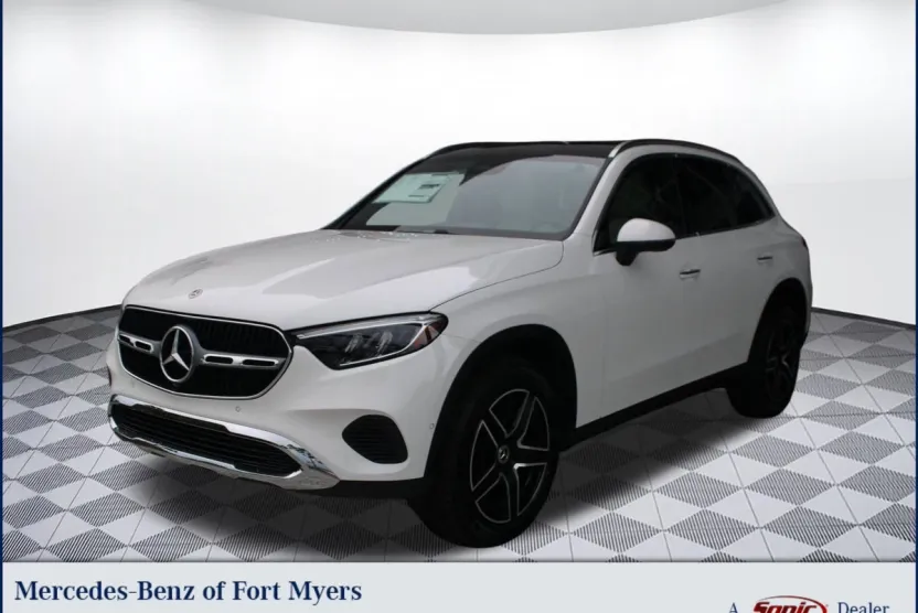 2026 Mercedes Benz GLC 300 photo 1