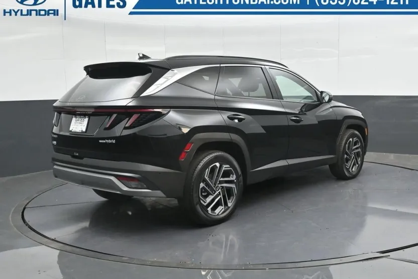 2025 Hyundai Tucson Hybrid Limited photo 1