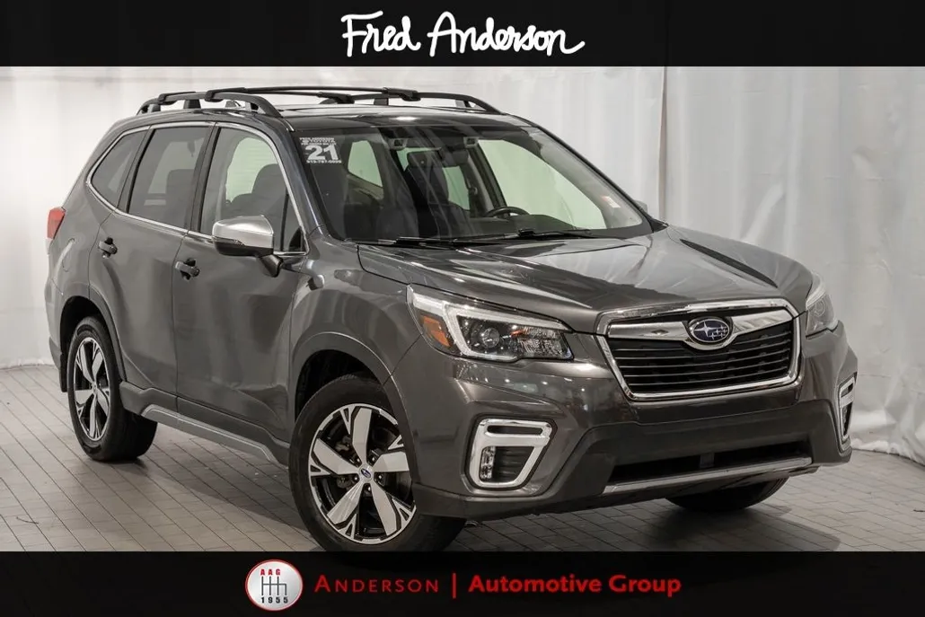 2021 Subaru Forester Touring photo 1