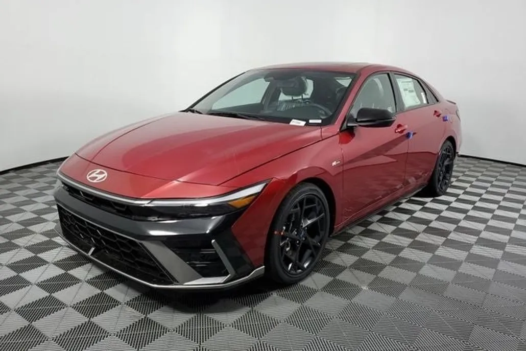 2025 Hyundai Elantra N Line photo 1