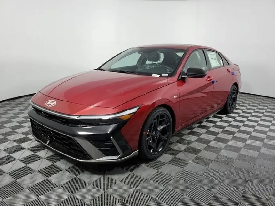 2025 Hyundai Elantra N Line photo 1