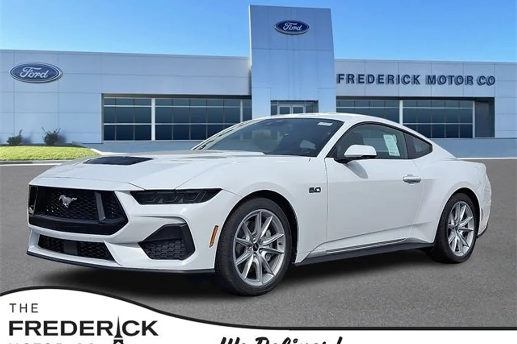 2025 Ford Mustang GT Premium photo 1