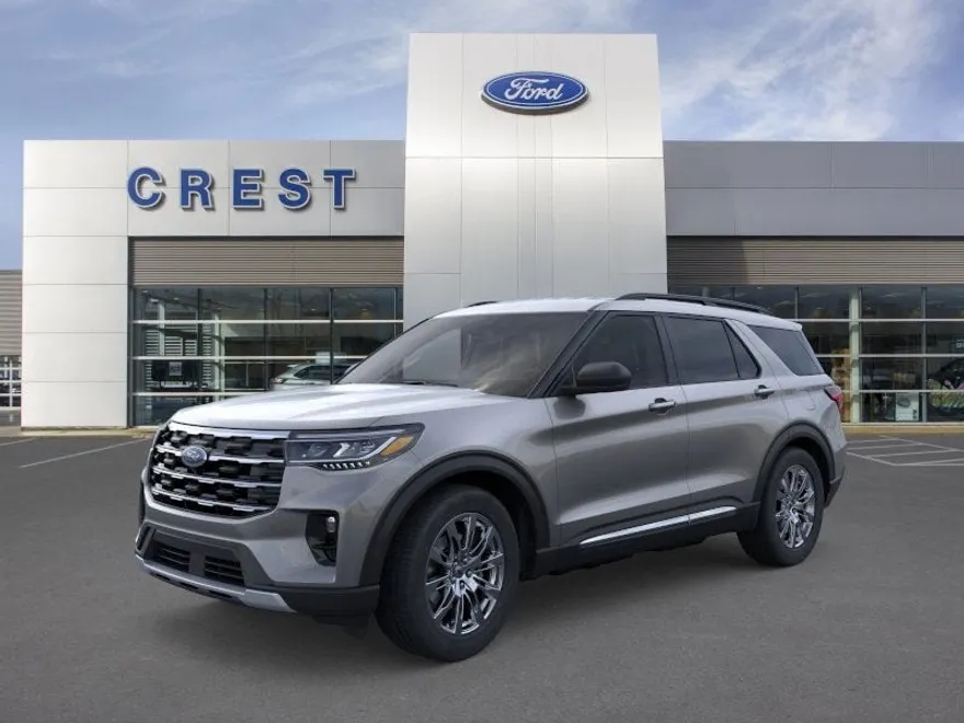 2025 Ford Explorer photo 1