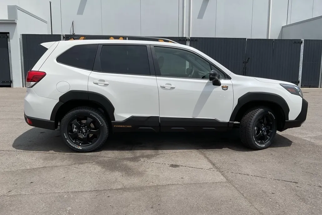 2025 Subaru Forester Wilderness photo 1