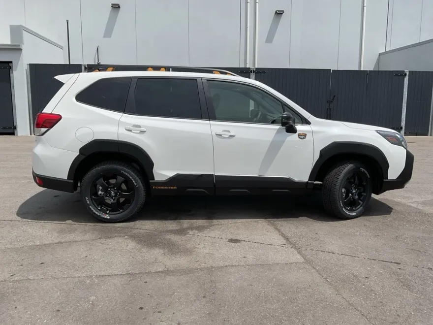 2025 Subaru Forester Wilderness photo 1