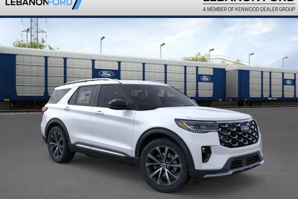 2025 Ford Explorer Platinum photo 1