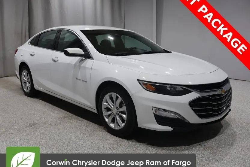 2023 Chevrolet Malibu 1LT photo 1