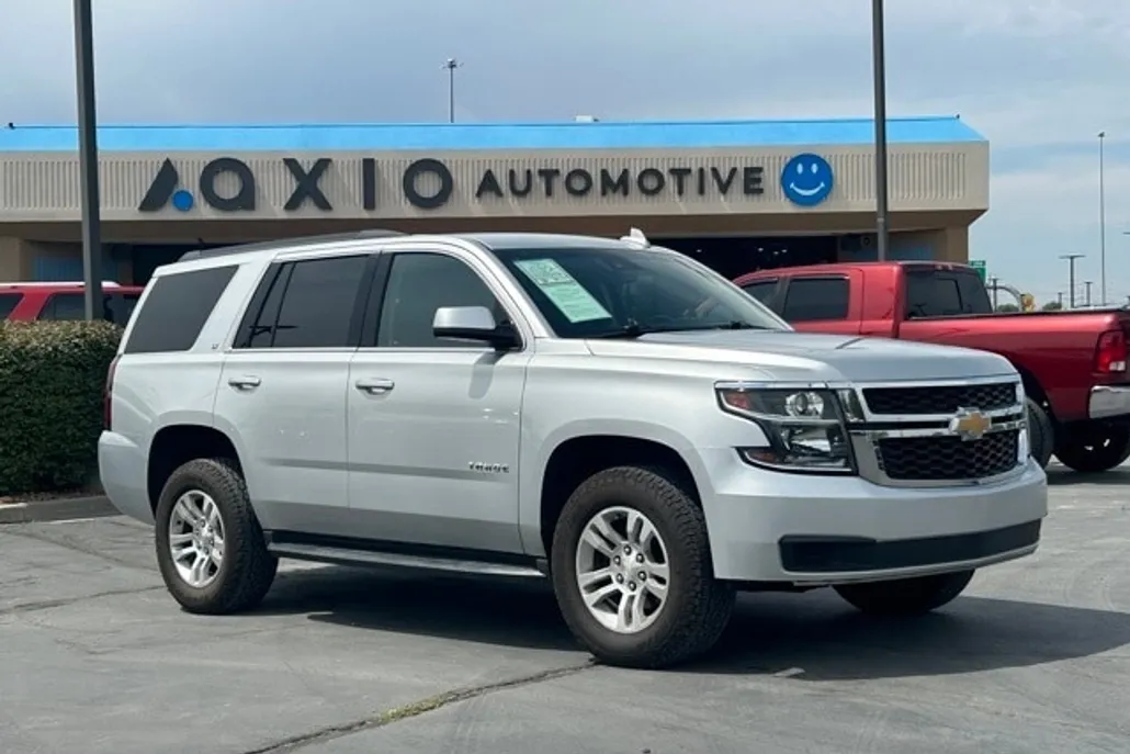 2020 Chevrolet Tahoe LT photo 1