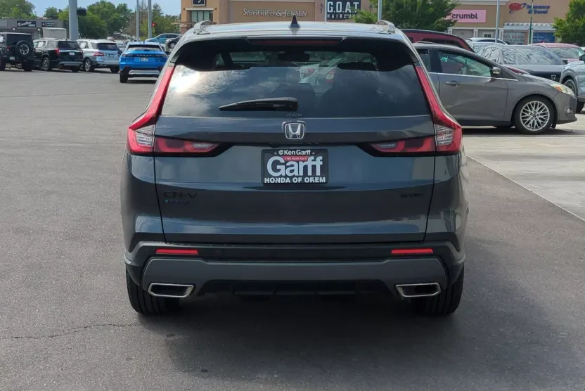 2026 Honda CR-V Hybrid Sport-L photo 1