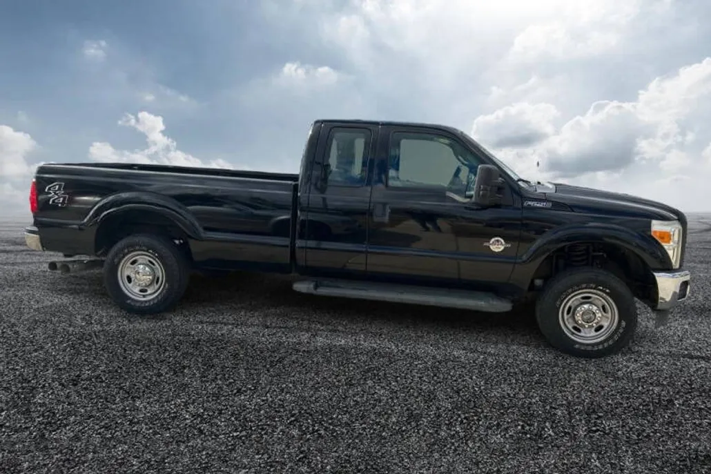 2012 Ford F-250 XL photo 1