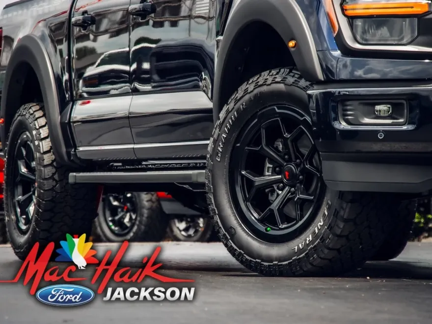 2024 Ford F-150 XLT photo 1