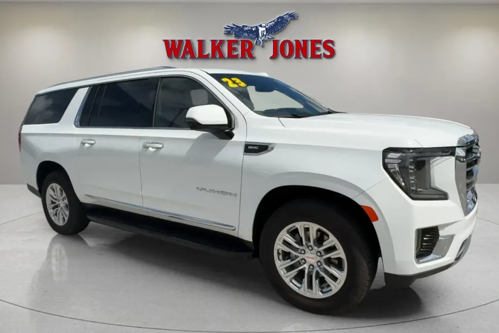 2023 Gmc Yukon XL SLT photo 1