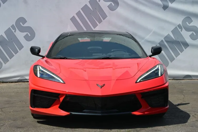 2023 Chevrolet Corvette Stingray Convertible 2LT photo 1