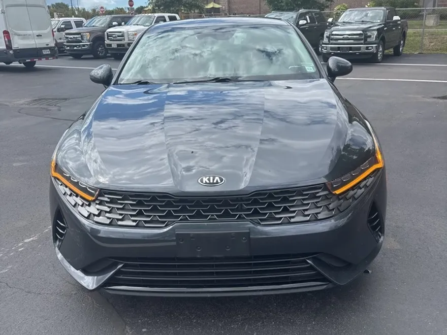 2021 Kia K5 LXS photo 1