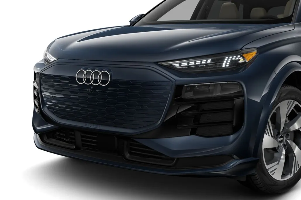 2025 Audi Q6 E-tron Premium Plus photo 1