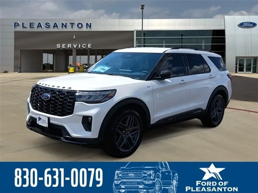 2025 Ford Explorer ST-Line photo 1