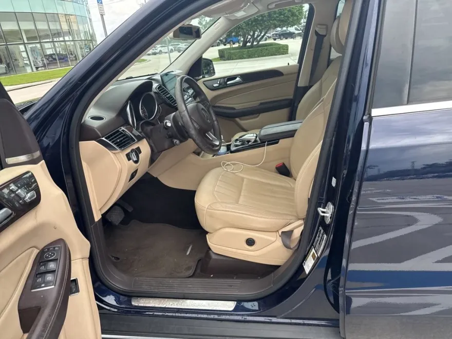 2017 Mercedes Benz GLE 350 photo 1