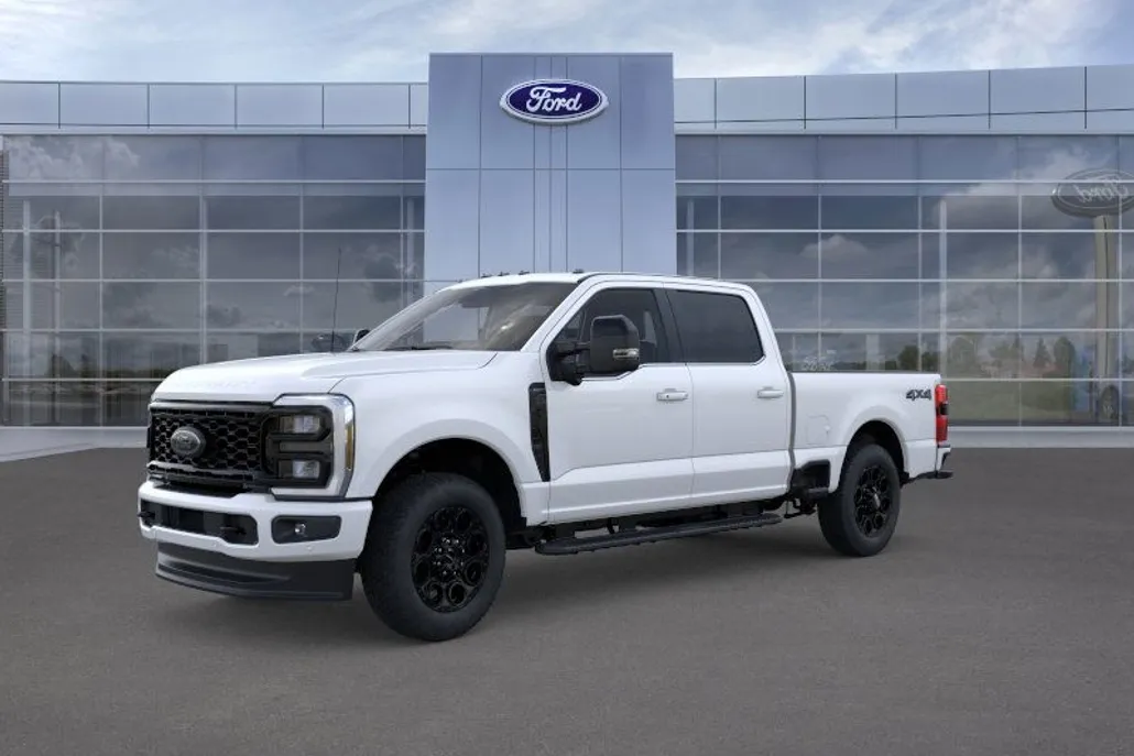 2026 Ford F-350 Lariat photo 1