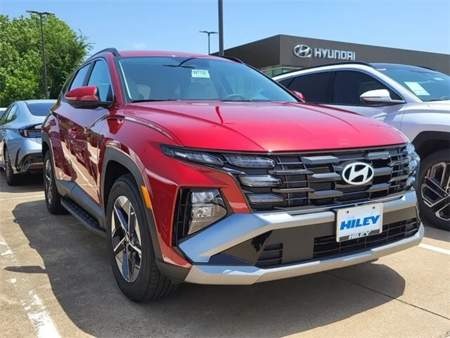 2025 Hyundai Tucson SEL photo 1
